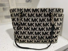 Michael Kors Tote 