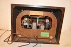 BEAUTIFUL AND MINT COMPLETELY RESTORED 1941 RCA VICTOR MODEL 28X RADIO RECEIVER — photo 8
