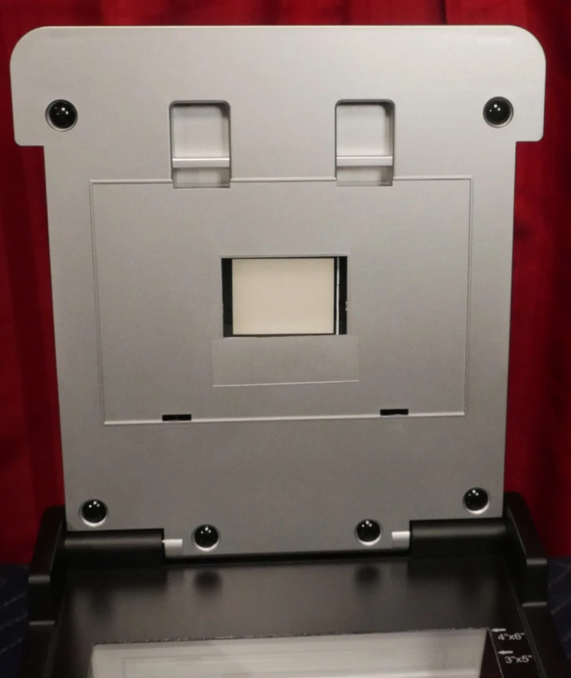 Pacific Image IMAGEBOX 9MP Standalone Film & Photo Scanner w/ "Magic Touch" Tech - Image 4 of 4