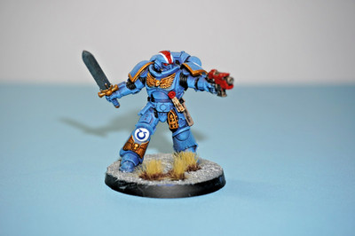Primaris Lieutenant Warhammer 40k Space Marine Ultramarines