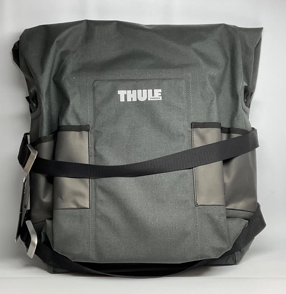NUEVO CON ETIQUETAS ALFORJA THULE Pack N Pedal Grande Adventure Touring 26L Negra instrucciones Foto 3 de 4
