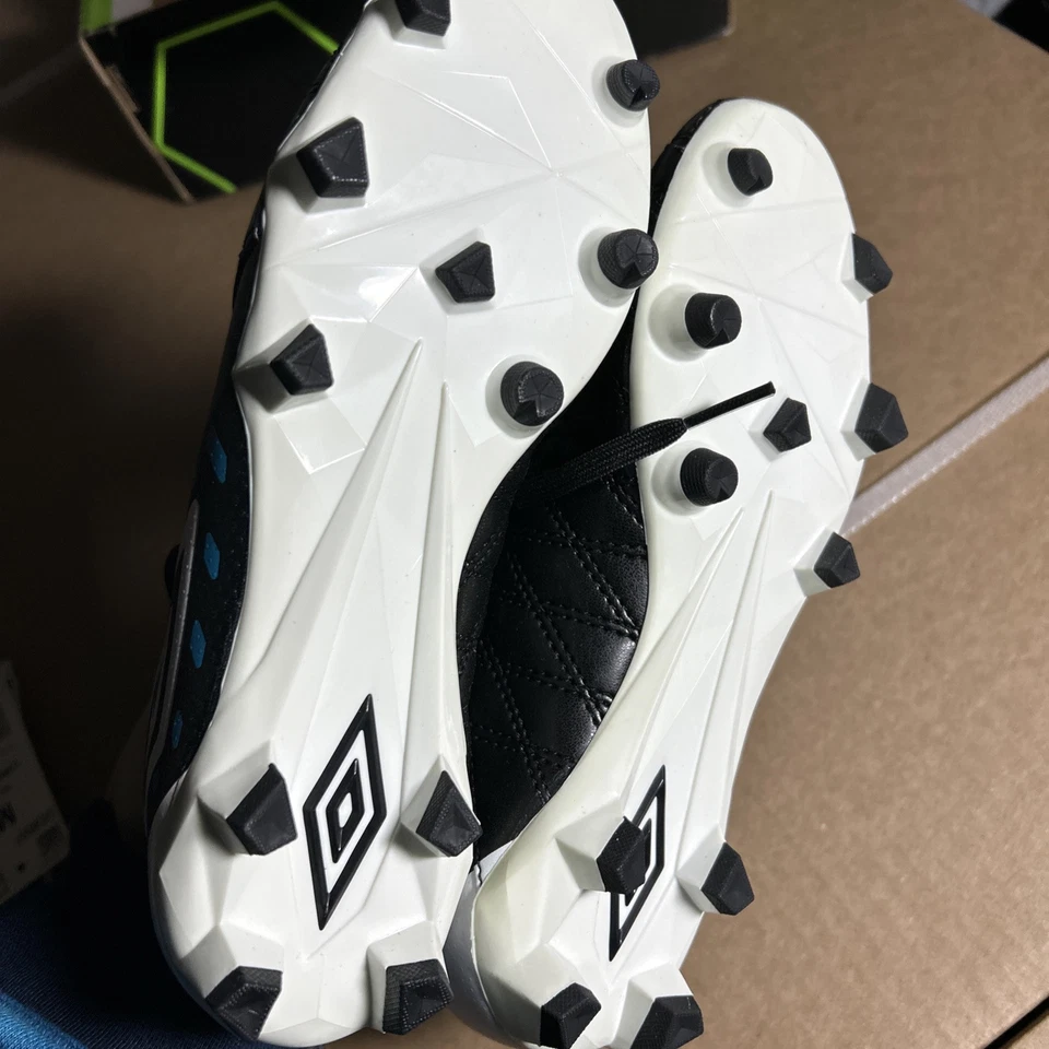 Umbro Medusae II Club FG Soccer Cleats Black White Blue Youth Sz 3.5Y 81298U-FYT - Image 4 of 4