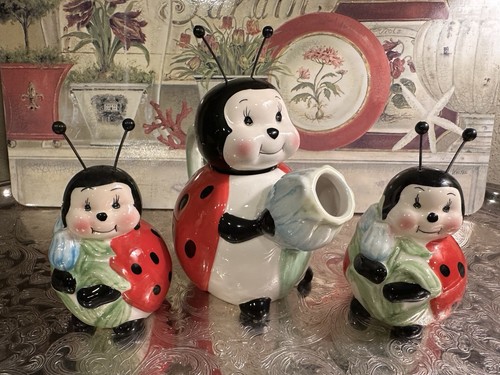 NEW-Burton + Burton-LADYBUG ๐Small Teapot/Salt & Pepper Shakers-Hand Painted-๐