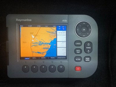 Raymarine A50D Chartplotter Sounder Fishfinder COMPLETE! SeaTalkNG WORKS AS NEW!