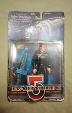 Exclusive Toy Products Babylon 5 Captain John Sheridan Figure w/ Station