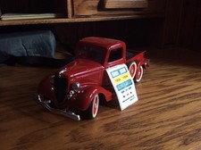 Solido 1/18 1936 FORD PICKUP - Red 