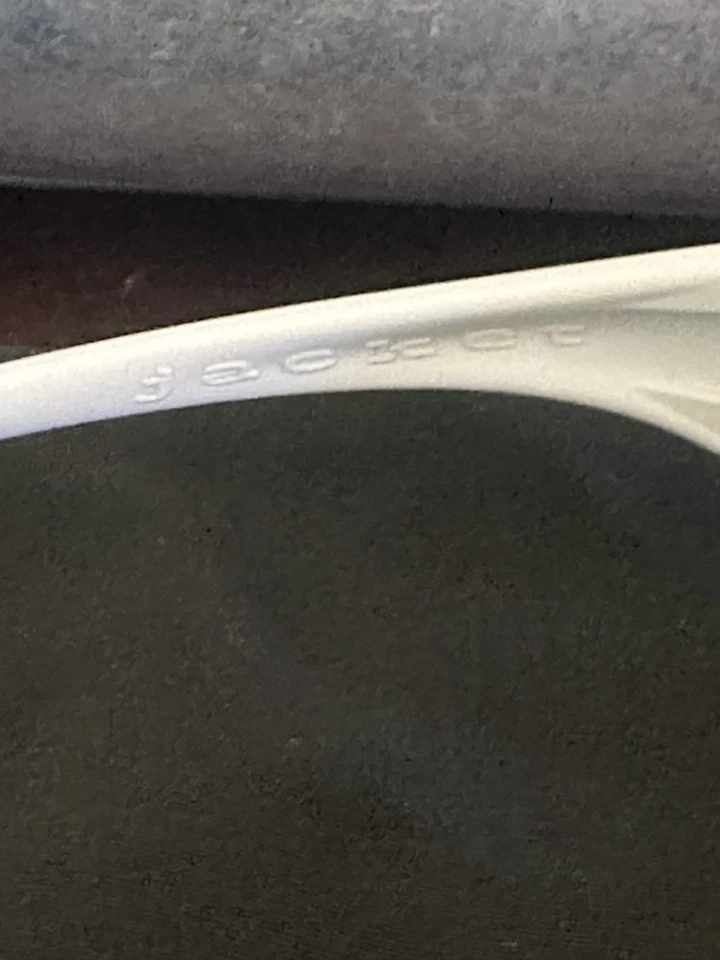 Jaqueta Oakley Eye Vintage Branca Preta Chamas Vermelhas Excelente Estado com Caixa - Imagem 2 de 4