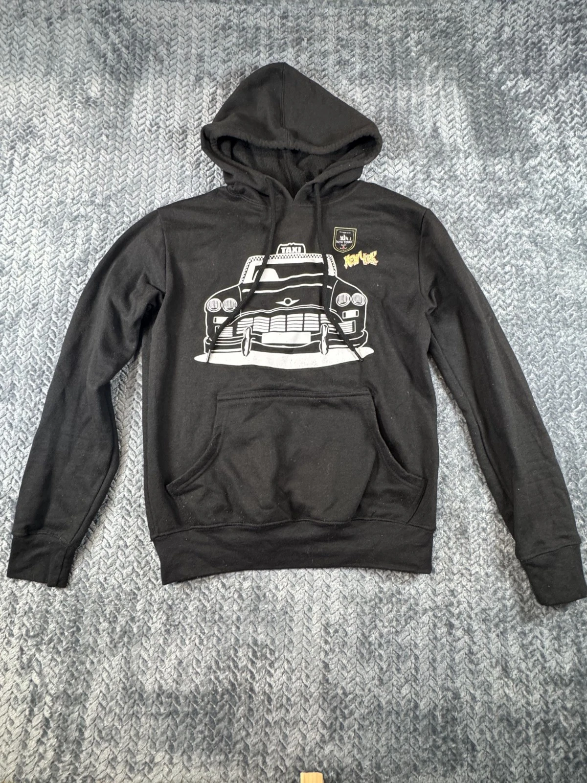 City Fashions Hoodie Boys Small Black New York Taxi Graphic Cotton Fleece Lined
