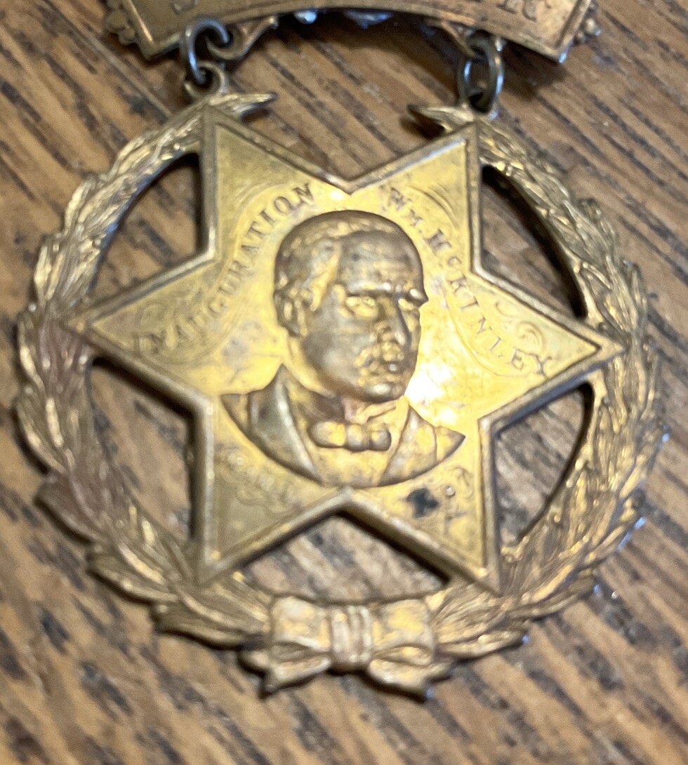 Picture 2 of 4