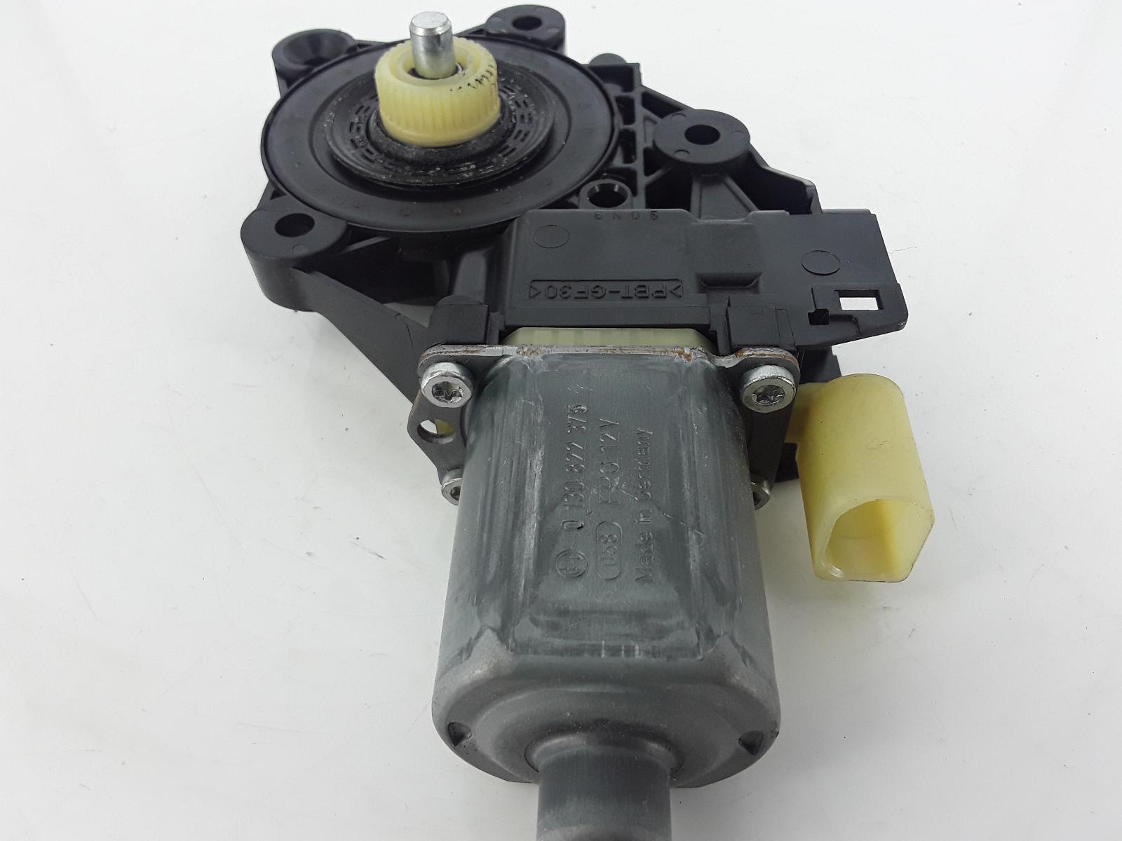 BMW MINI R55 R56 Front Right Window Reg Lifter Drive Motor 2 Pin 
