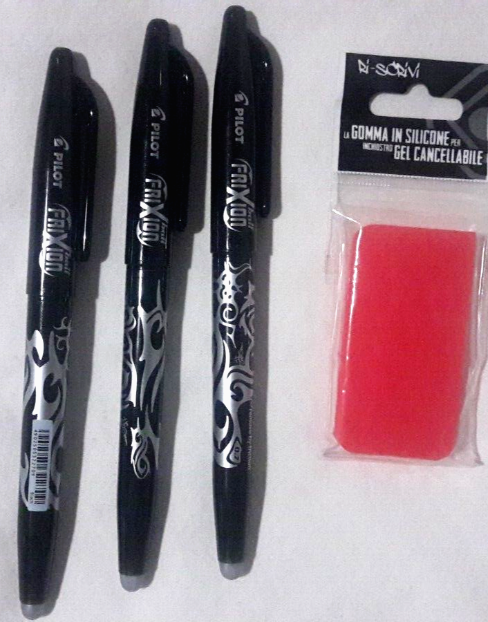 3 PENNE PILOT ROLLER FRIXION BALL CANCELLABILI 0.7 MM INCHIOSTRO NERO E 1 GOMMA