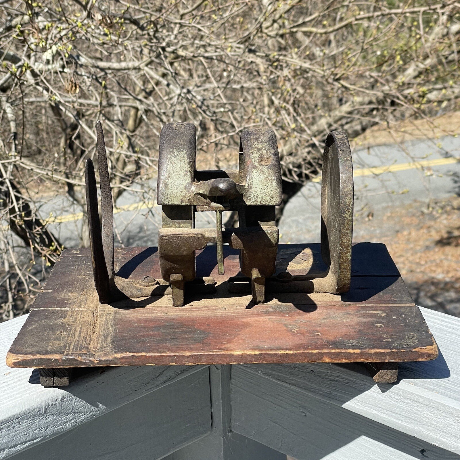 Antique Cast Iron Primitive Philadelphia Asparagus Buncher Old Farm