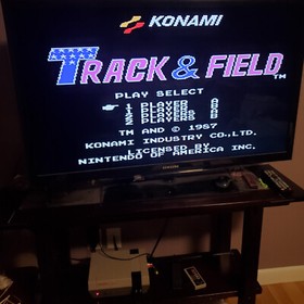 Track & Field Konami (Nintendo, 1983) NES Cartridge Tested and Working!