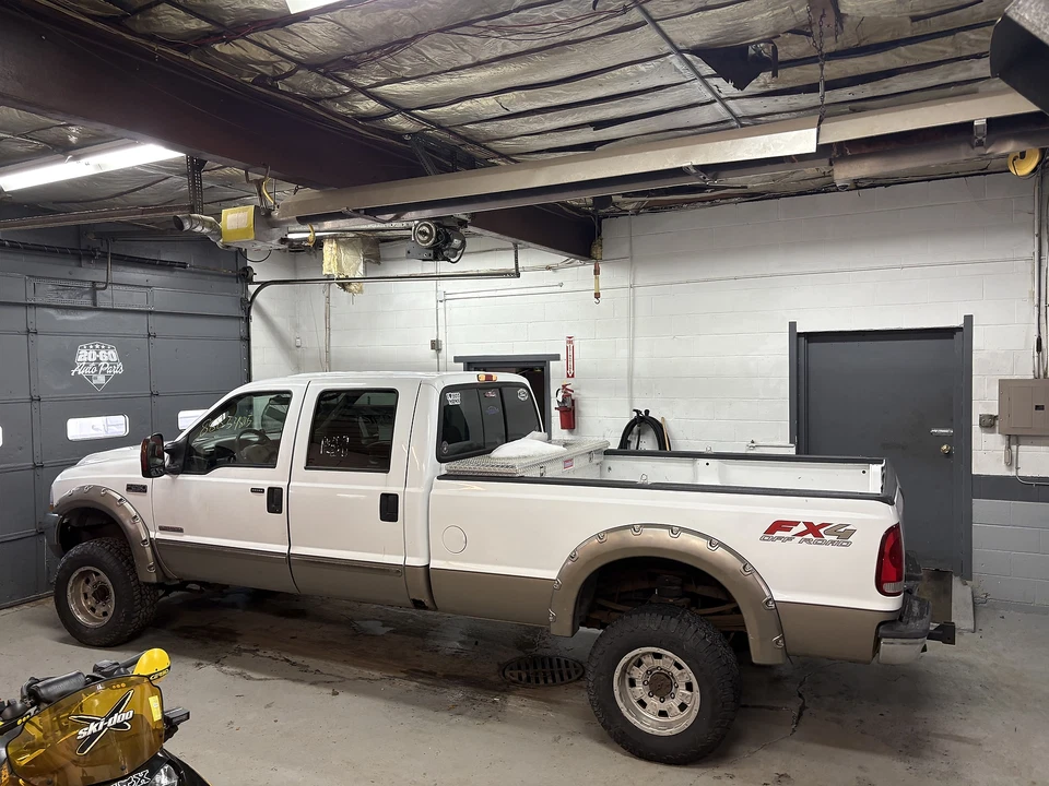 Manija de puerta exterior delantera izquierda usada se adapta a: Ford F250SD 2004 camioneta manija de puerta a Foto 3 de 4