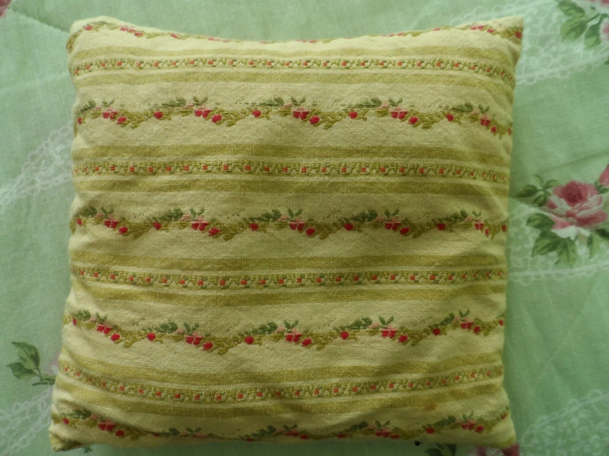 Vintage 8X8 Inch Lavender Sachet Pillow Embroidered with Mother