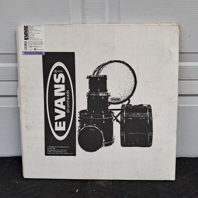 EVANS Bass Drum head, BD18RB EQ3 18'' resonant, black w/5'' hole, muffle ring, NEW