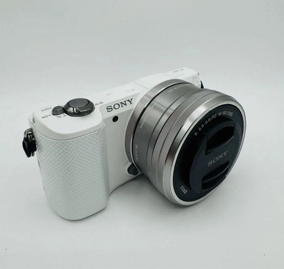 Cámara digital Sony Alpha a5000 20,1 MP - blanca (Kit con lente de 16-50 mm) excelente++++ Foto 3 de 4