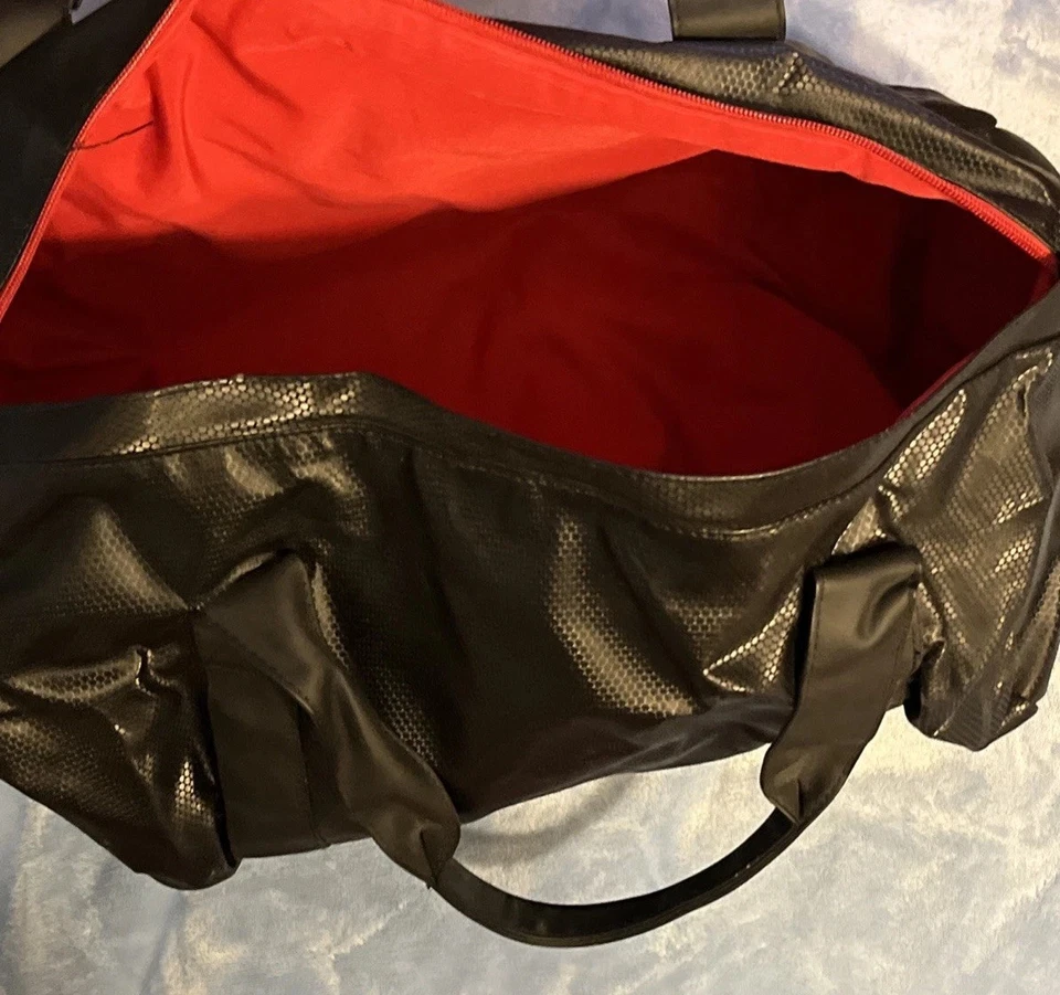 Gorgio Armani Black and Red Duffle Bag Made In Italy - Image 2 of 3