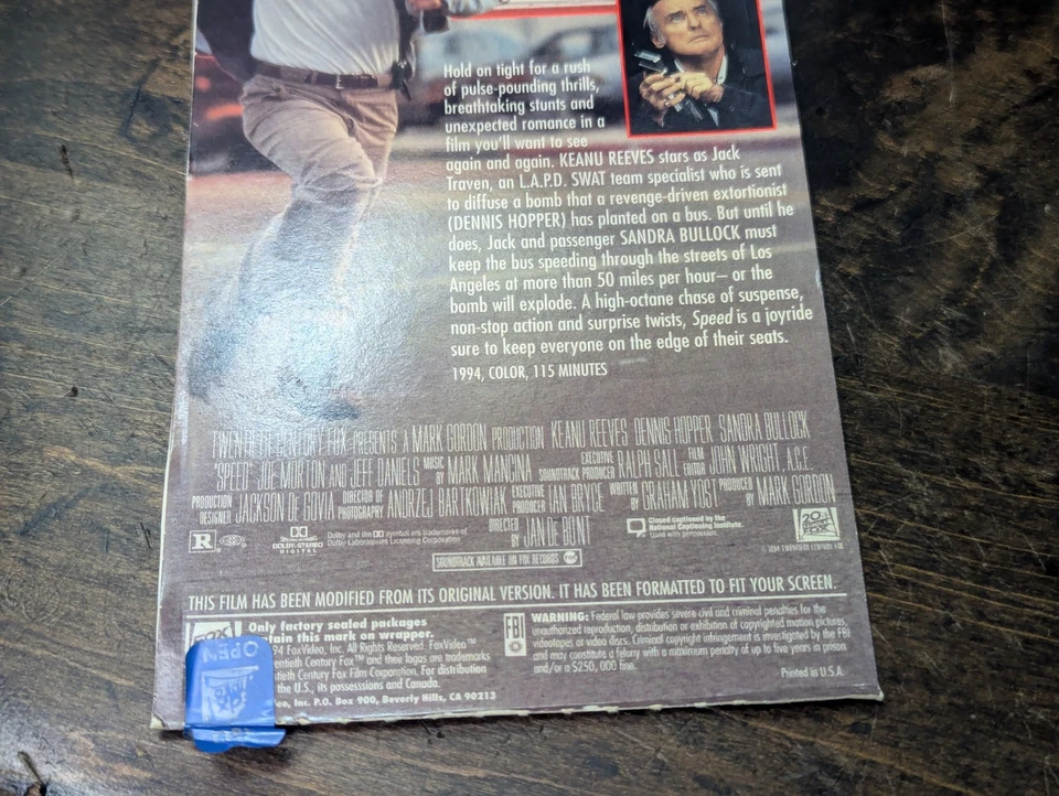 SPEED (1994) Former Rental VHS (R) Clamshell Keanu Reeves/Sandra Bullock WORKS! - Image 4 of 4