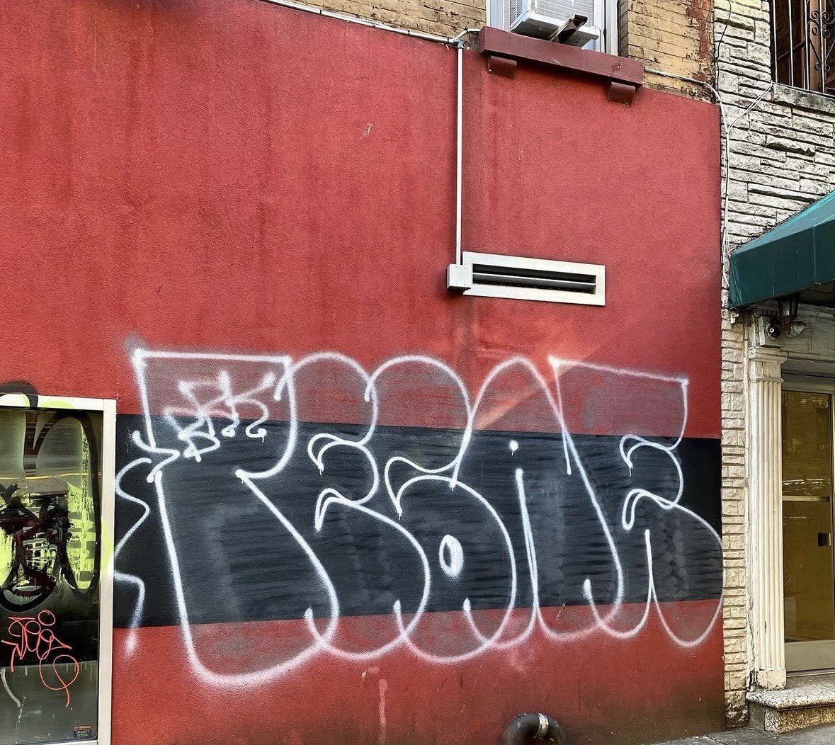 Regae BRK Urban Graffiti Legend Spray Painted Tag nyc Graffiti Art