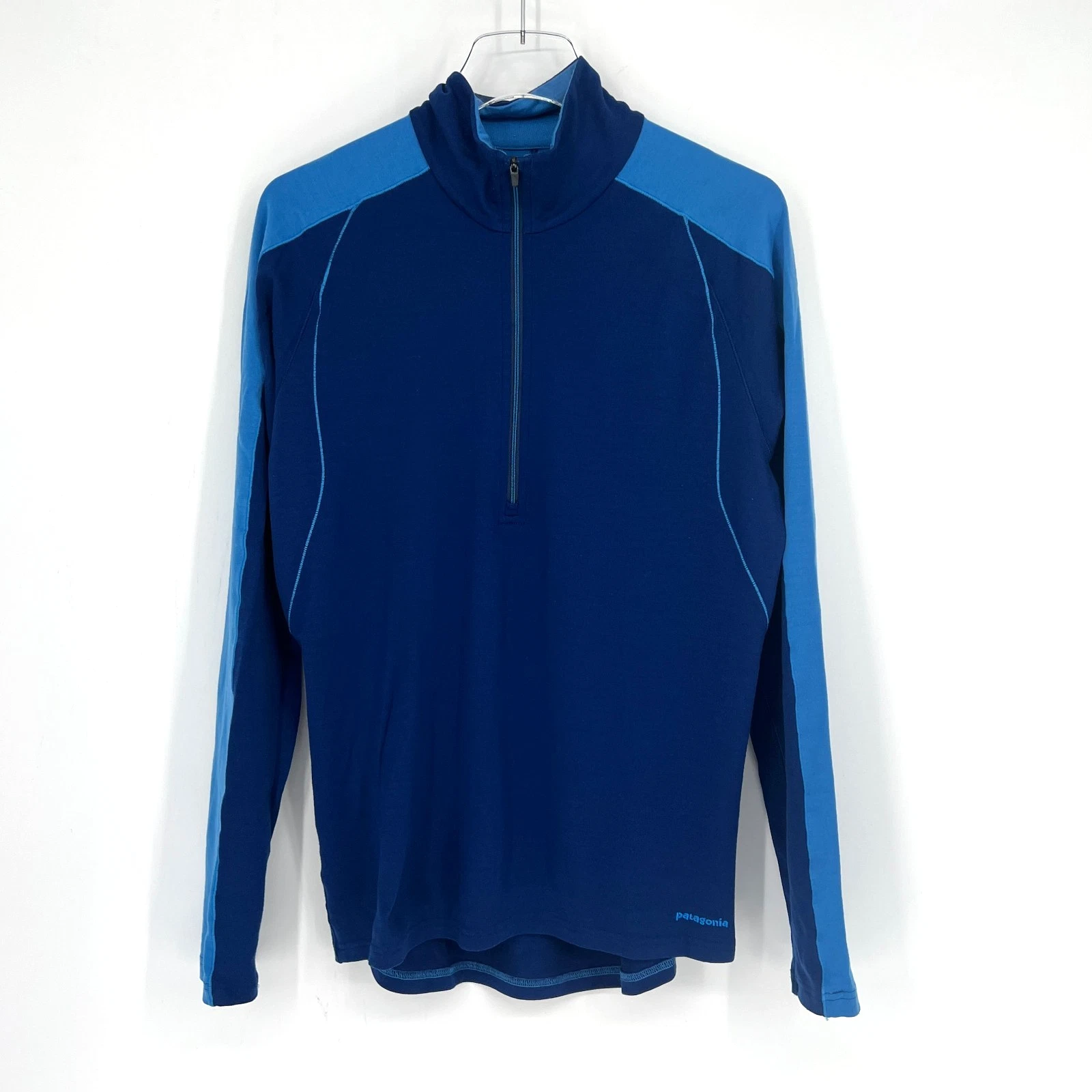 Patagonia Base Layer Mens M Blue Mock Neck Wool Quarter Zip Hiking Workout
