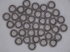 4 Vtg White Center with Shaded Dark Edge Triangle Round 2-Hole Buttons 18mm A706