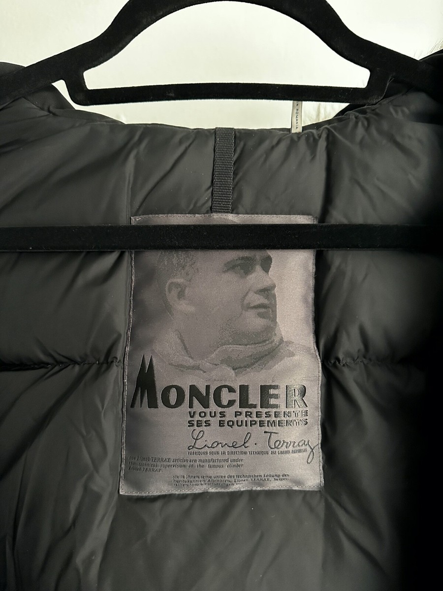 トップス Moncler tibet 三越伊勢丹 | MONCLER/モンクレール_メンズ通販 | Tibbベスト