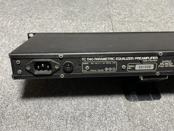 t.c. electronic TC 1140 Parametric Equalizer Preamplifier w/ Power Cable JP MG01 - Image 4 of 4