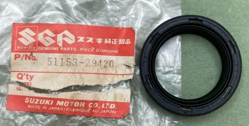 OIL SEAL