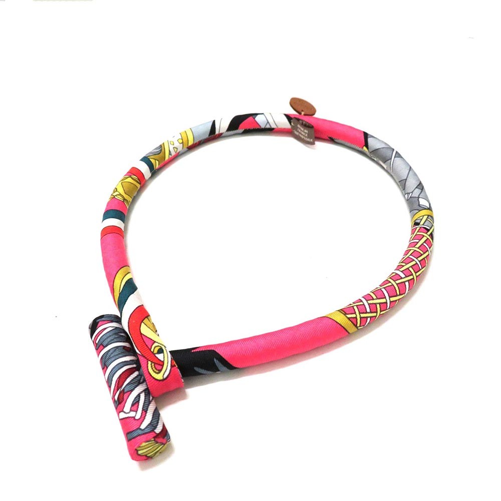 HERMES Bride Sois Next-Day Multicolor Silk Choker Necklace for Women