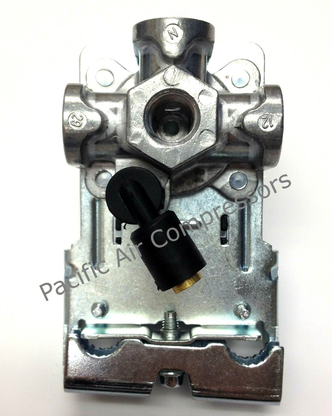 CW218901AV CAMPBELL HAUSFELD PRESSURE SWITCH MDR12 4 PORT 160-200 PSI