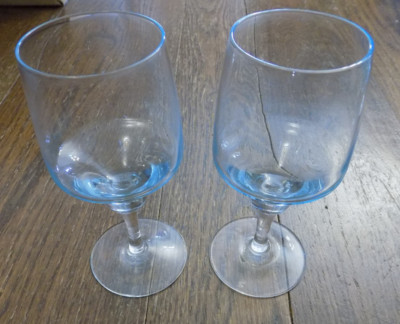 Vtg Lot Set 2 MCM Sasaki Wine Glasses Japan Pale Blue Tint Pair 7'' Elegant pair