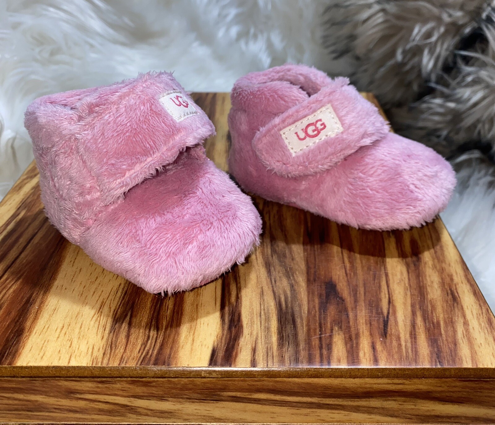 UGG Baby size 0/1 Bixbee Soft Fluffy Slippers Pink 11034971 | eBay
