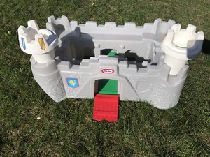 action figure castle