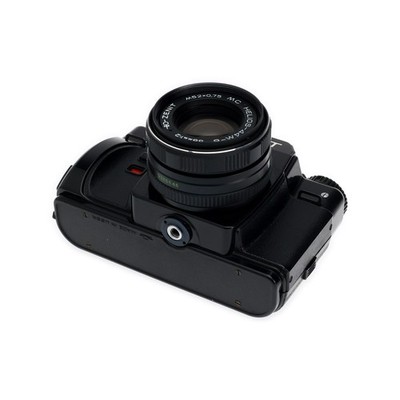 Zenit 122 35mm Film Manual Focus SLR Camera with 58mm F2 Helios