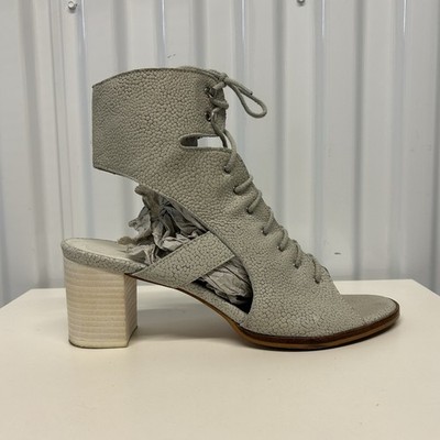 Miista Karlee Grey Stingray Embossed Leather Cutout Lace Up Sandals 41/US 10.5