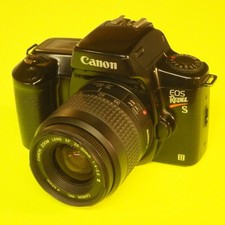 Canon EF 35-80mm f/4-5.6 III Lens with EOS Rebel S II Film Camera, Clean, Works