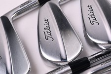Titleist MB 620 Irons / 4-PW / Stiff Flex Dynamic Gold 120 S300 Shafts