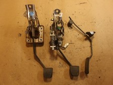 1999-2001 Toyota Solara 97-01 Camry Clutch Brake Gas Pedal Assembly Oem 1999-2001 Toyota Solara 97-01 Camry Clutch Brake Gas Pedal Assembly Oem