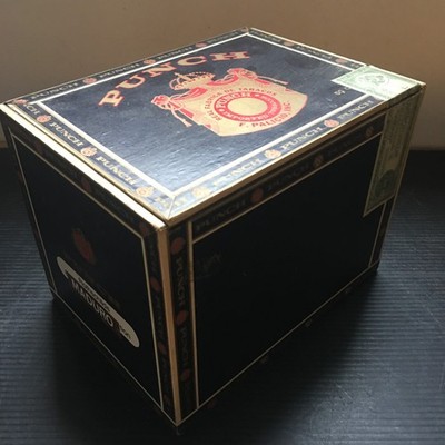 Vintage 1970s Punch Rothschilds Maduro Cigar Box - Hand Made 1959 Edition Case