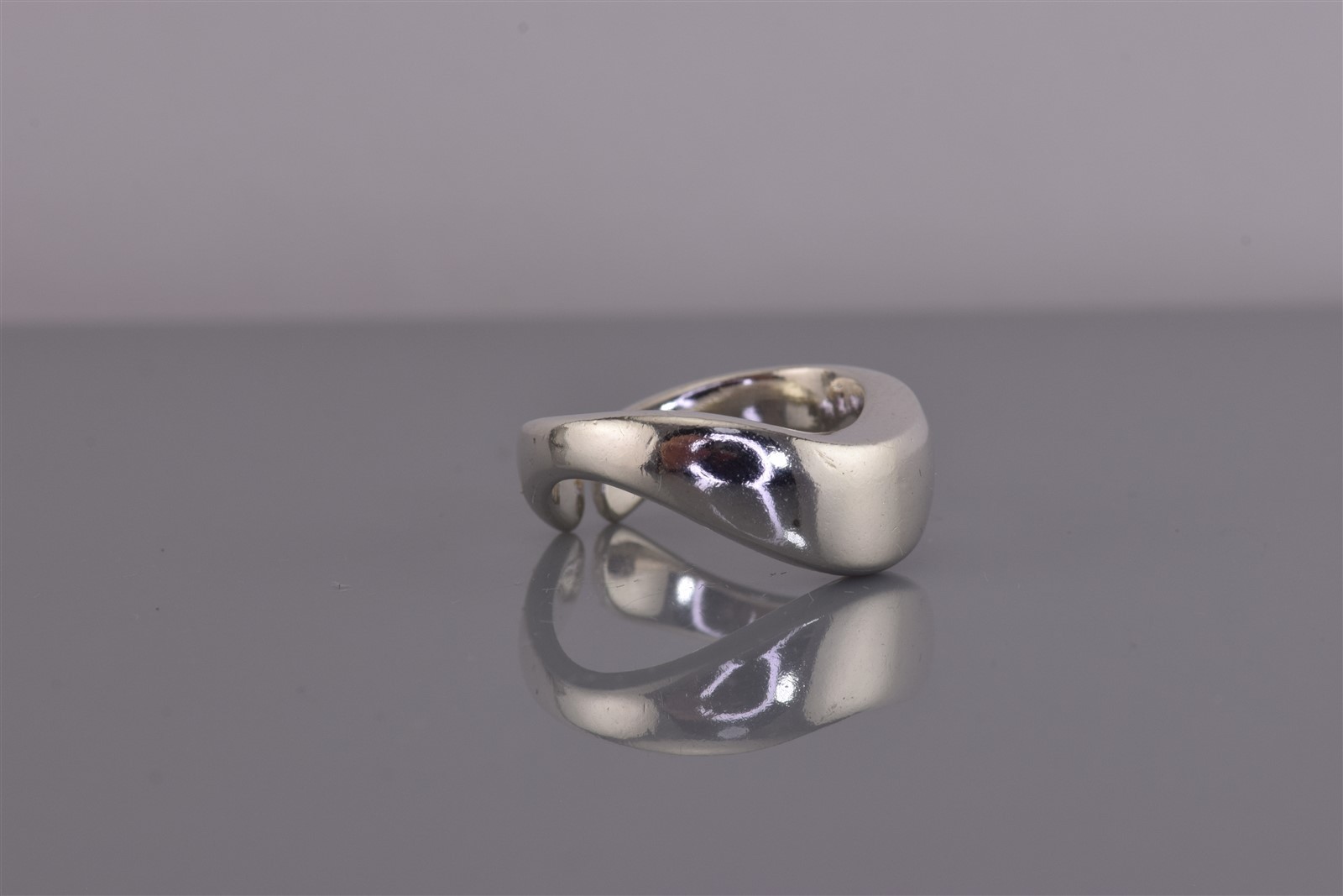 CB Sterling Silver Solid Chevron Drop Down Split … - image 2