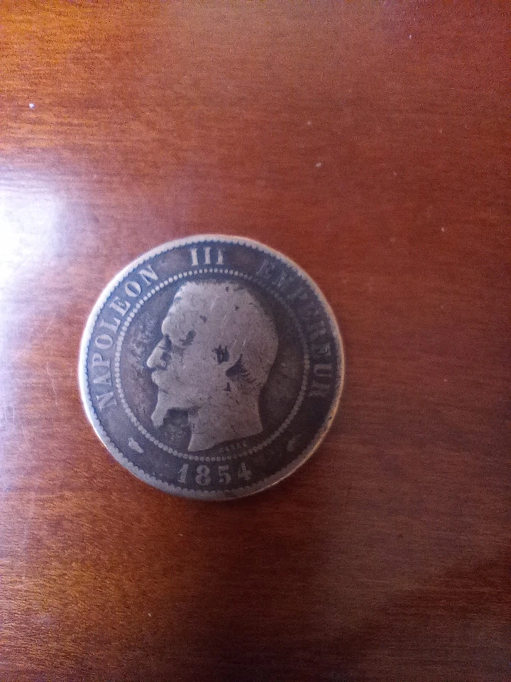 Vend pièce de 10 centimes 1854 Napoléon III un peu usé - Photo 2/2