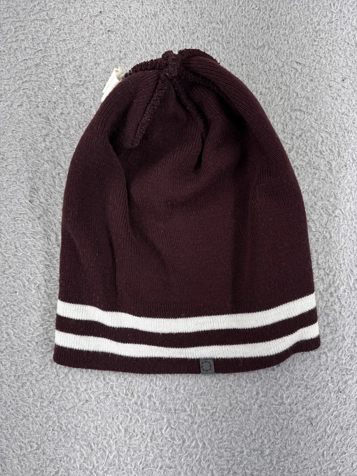 Empyre Gorro Toque Adulto Talla Única Rojo Blanco Tejido 100% Acrílico Hecho en Canadá Foto 4 de 4