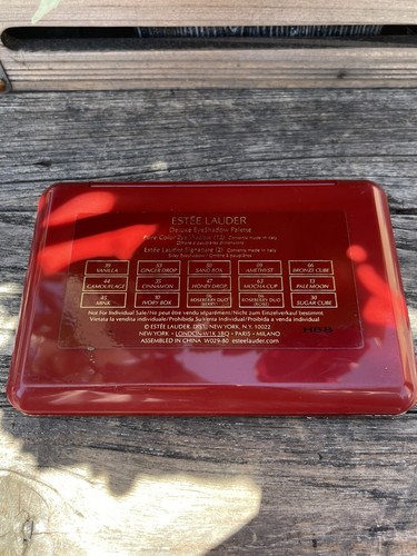 !BRAND NEW! ESTEE LAUDER DELUXE EYESHADOW PALETTE 13 PURE COLOR & 2 SIGNATURE - Picture 5 of 5