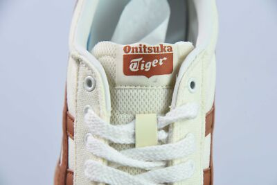 Onitsuka Tiger Tokuten 1183A862-200 Cream/Caramel Classic Unisex
