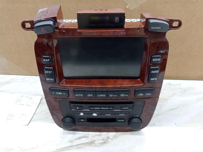 Used Infotainment Display fits: 2007 Toyota Highlander display screen 3.3L VIN W - Imagem 3 de 4