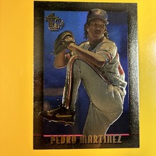 1995 Topps Embossed - Pedro Martinez #94 Golden Idols