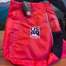 OGIO US SKI AND SNOWBOARD MESSENGER BAG RACING RED