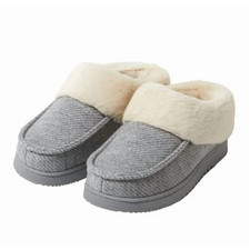 Dearfoams Women's Slipper with Memory Foam Insole  LIGHT GREY XLarge 11-12 