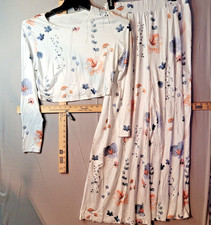 Floral 2 Piece Set Long Sleeve Crop Top Wide Leg Pants White Blue Peach Large